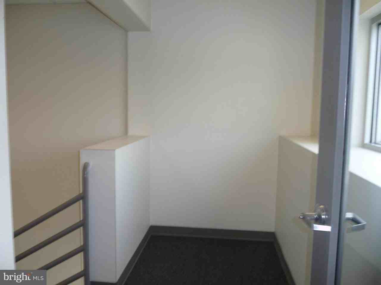 22611 Markey Ct - Photo 7 of 28