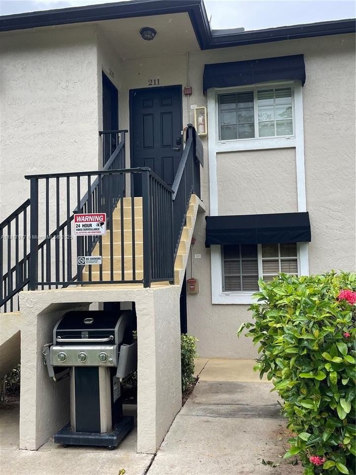 4000 Crystal Lake Dr #111 - Photo 2 of 26