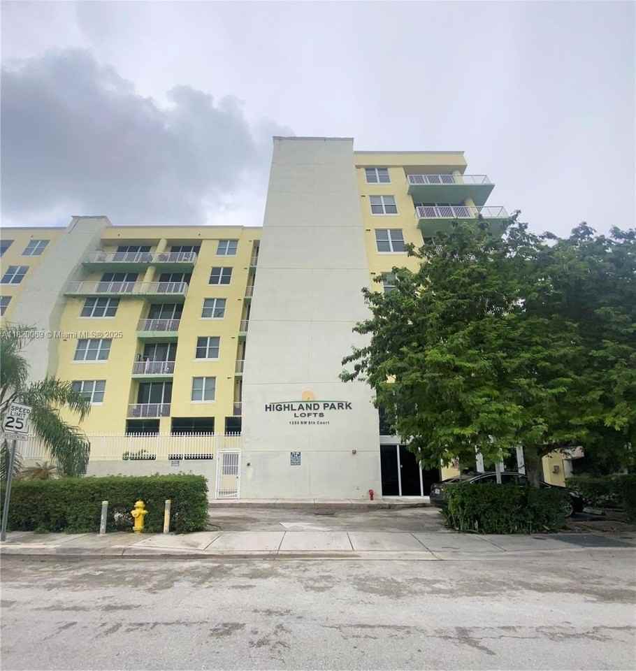 1350 Nw 8th Ct #B3-5