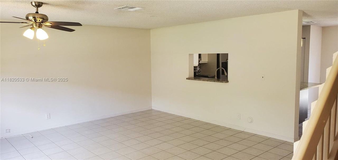 3937 Northwest 122nd Terrace - Photo 6 of 32