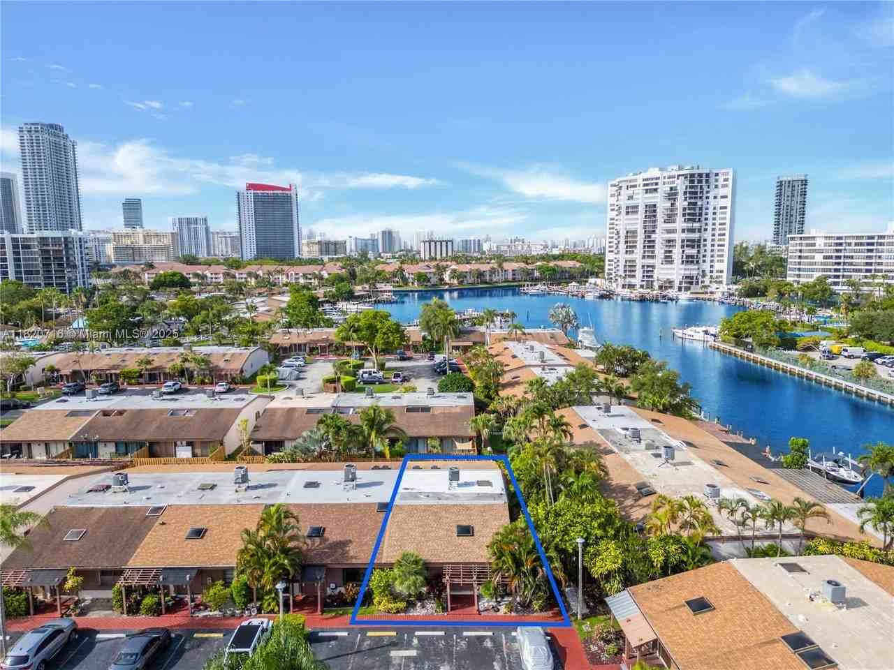 2627 S Parkview Dr #2627 - Photo 5 of 46