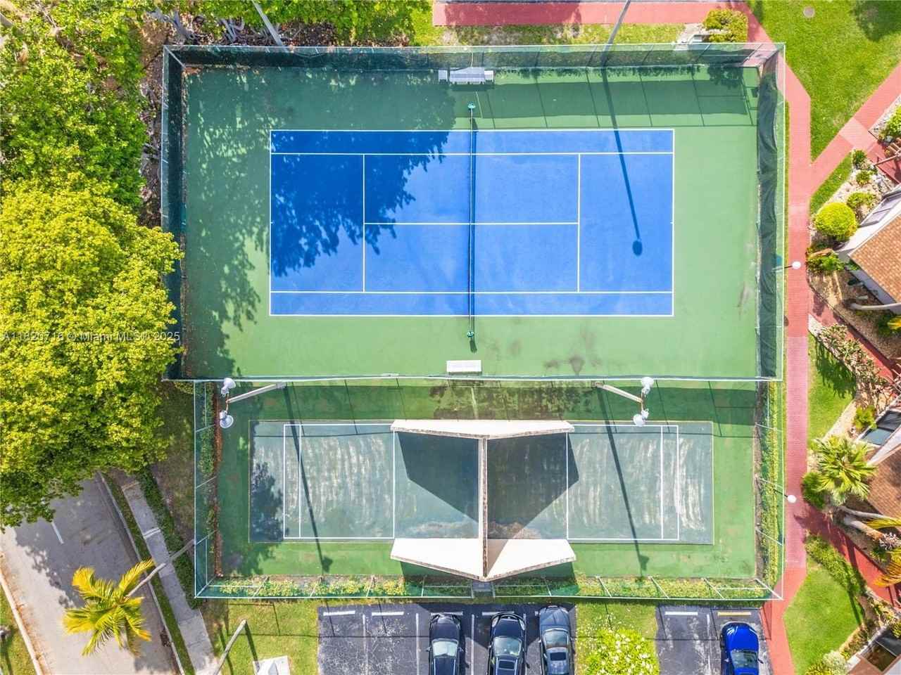 2627 S Parkview Dr #2627 - Photo 6 of 46