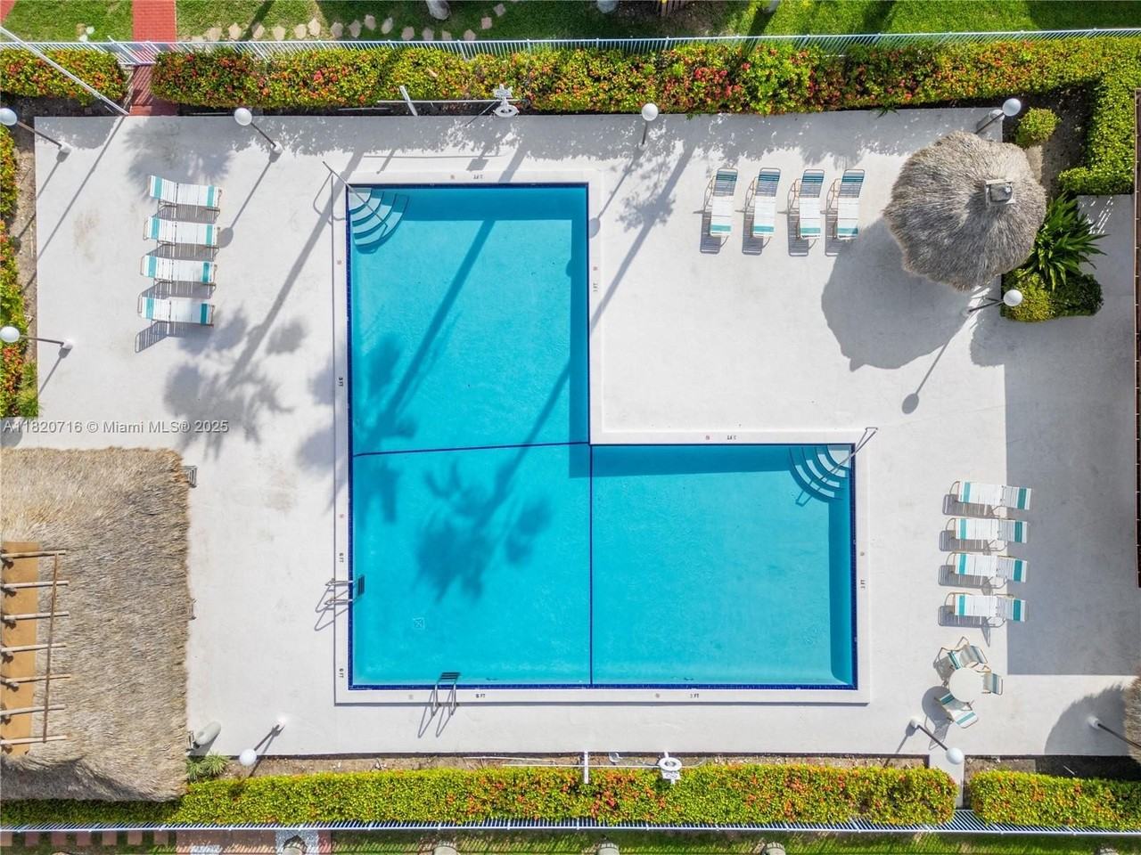 2627 S Parkview Dr #2627 - Photo 7 of 46