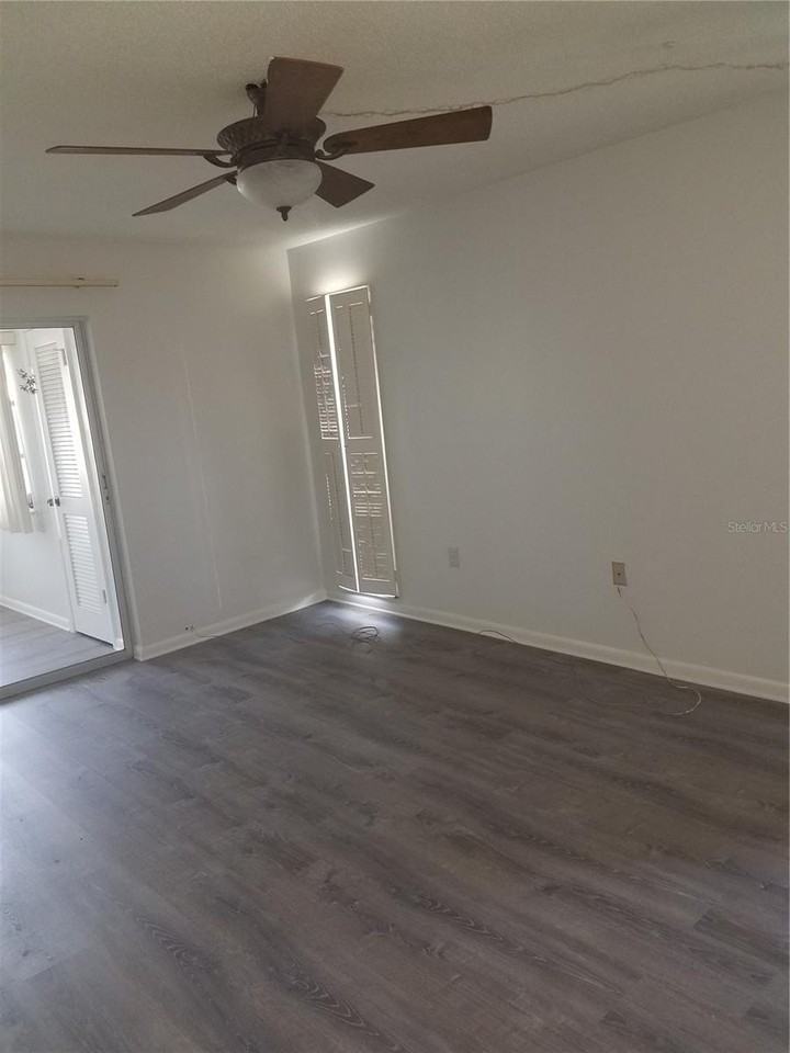 4854 Marine Pkwy #103 - Photo 7 of 29