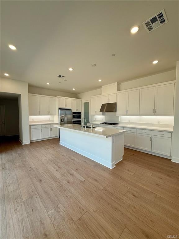 471 Flycatcher - Photo 2 of 8