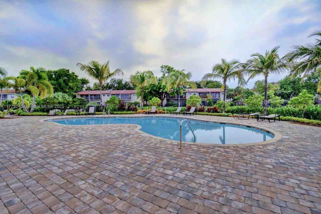 3784 Nw 89th Way - Photo 4 of 8