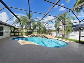 9733 Nw 52nd Pl - Photo 3 of 8