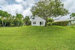 7803 Nw 70th Ave - Photo 4 of 8