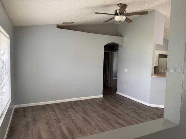 2849 Courtland Blvd - Photo 2 of 15