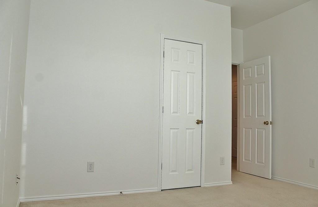 6333 Pool View Dr - Photo 5 of 11