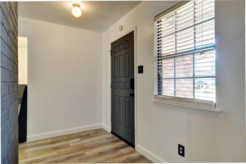 10125 Indian Mound Rd - Photo 5 of 29