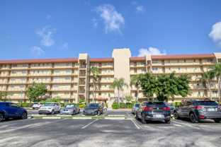 3590 Via Poinciana #614 - Photo 1 of 1