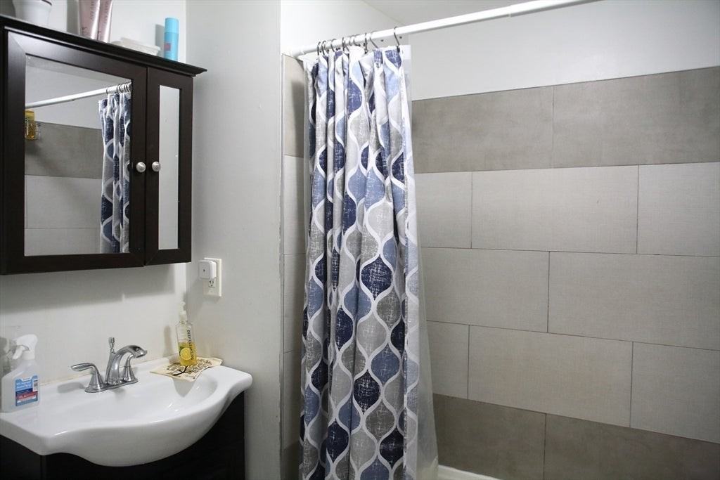 55 W Eagle St - Photo 5 of 15