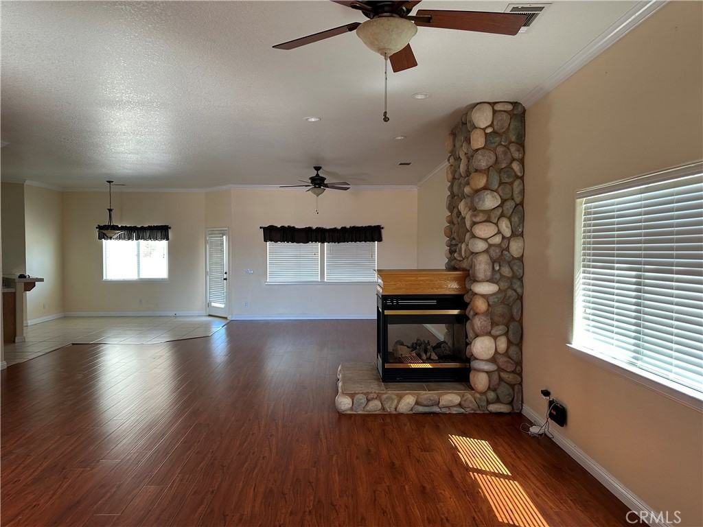 14920 Fireside Ln - Photo 3 of 14