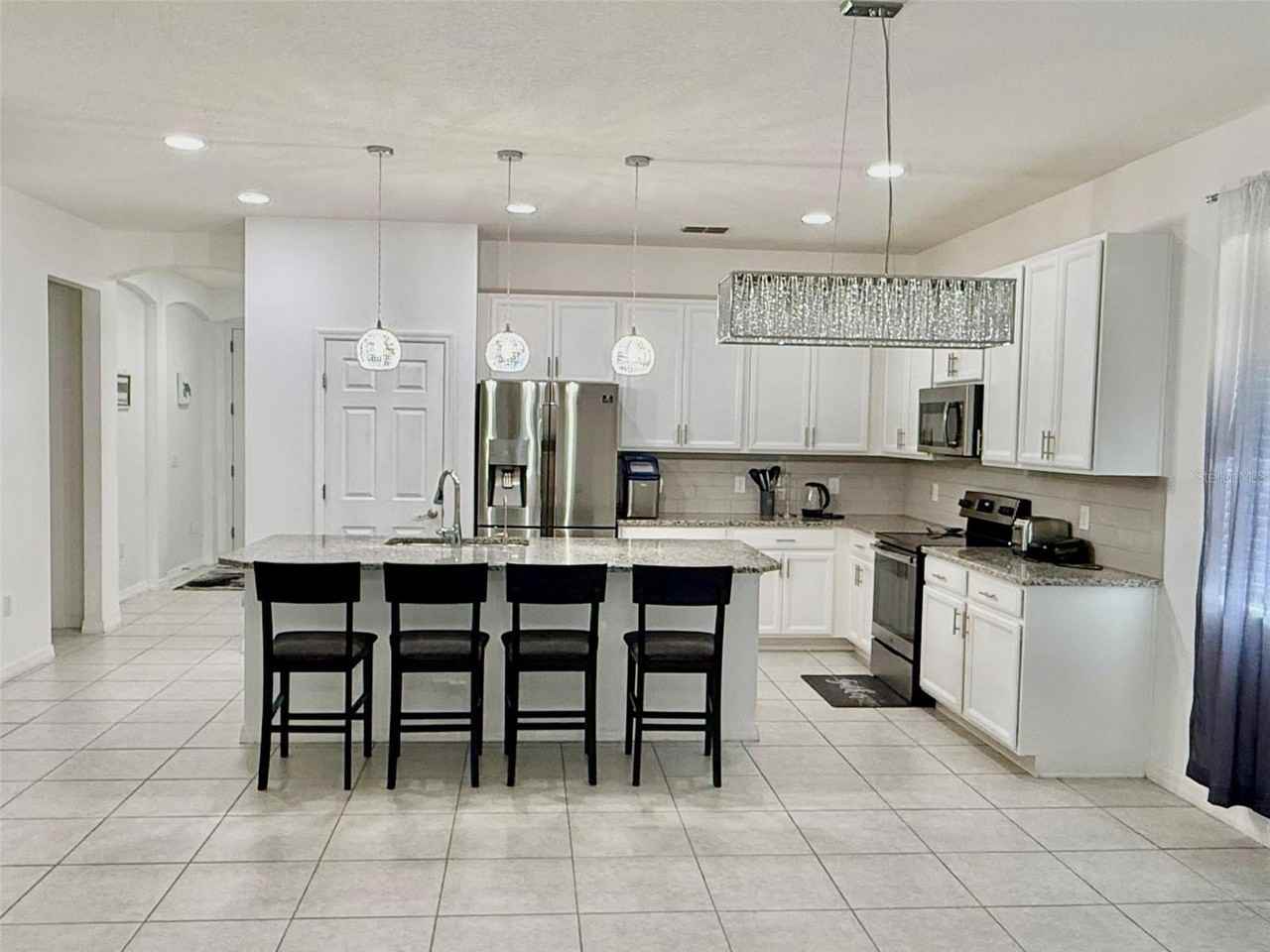 2125 Crofton Ave - Photo 4 of 22