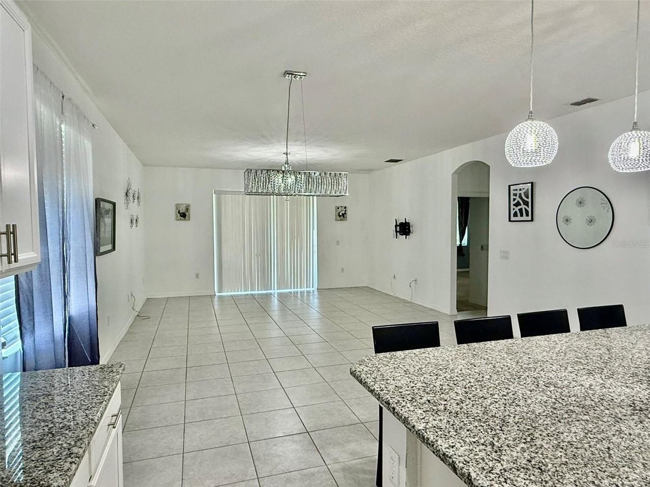 2125 Crofton Ave - Photo 6 of 22