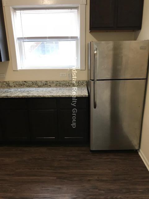 4453 N Hamlin Ave #2 - Photo 6 of 9