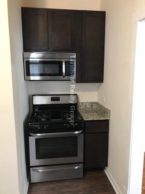 4453 N Hamlin Ave #2 - Photo 7 of 9