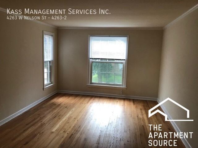 4245 W Nelson St #1 - Photo 5 of 9