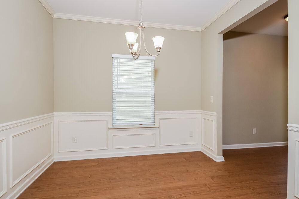 504 Hill Crest Cir - Photo 7 of 18