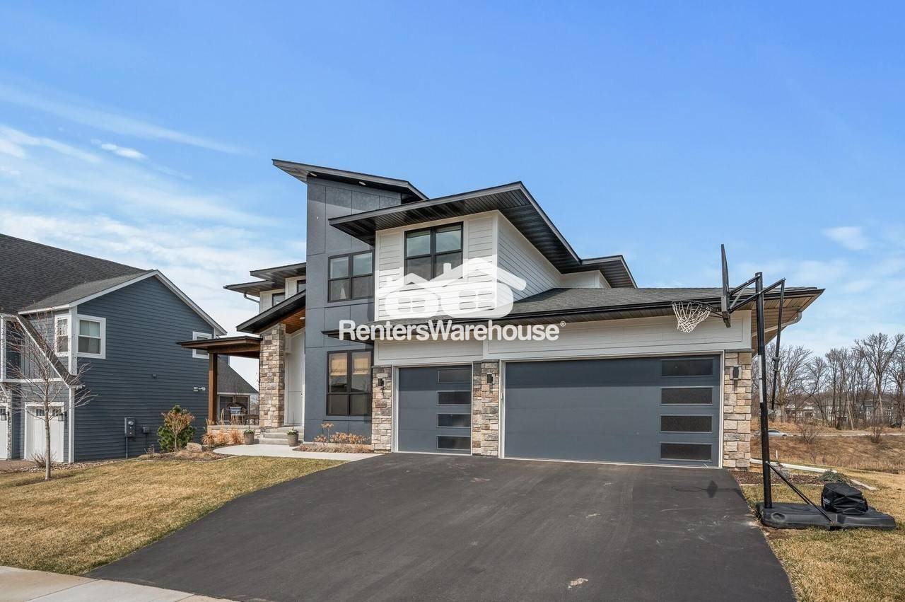 16830 59th Ave N - Photo 2 of 45