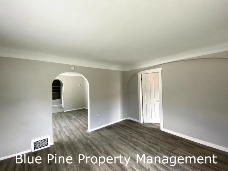 1136 S 2nd Ave #A - Photo 3 of 10