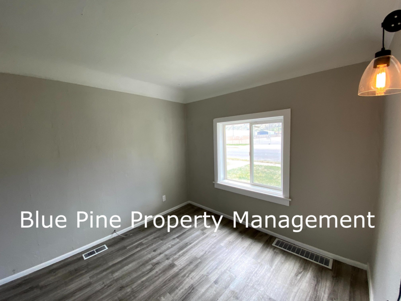 1136 S 2nd Ave #A - Photo 4 of 10