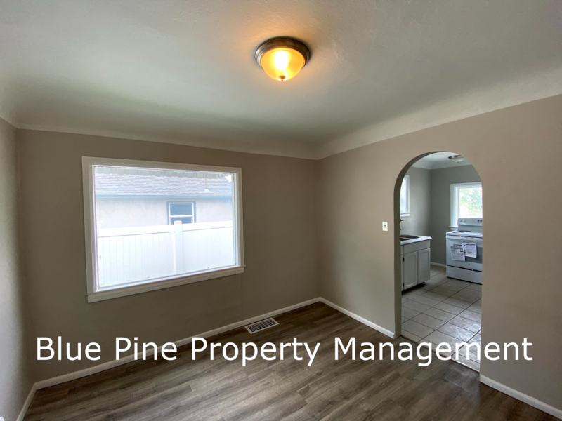 1136 S 2nd Ave #A - Photo 5 of 10