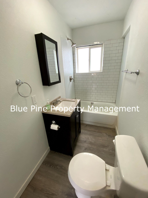 1136 S 2nd Ave #A - Photo 6 of 10