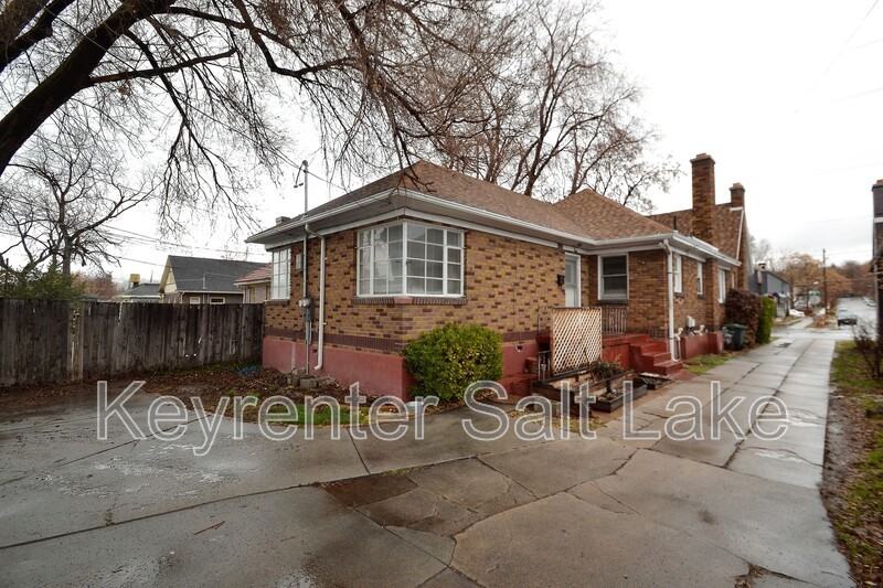 1594 S St #1594 - Photo 2 of 10