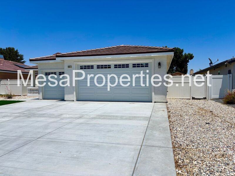 13555 Sea Gull Dr - Photo 3 of 35