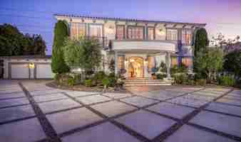 featured image of 3335 Caminito Daniella