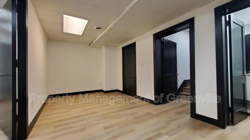 604 University Rdg - Photo 5 of 29