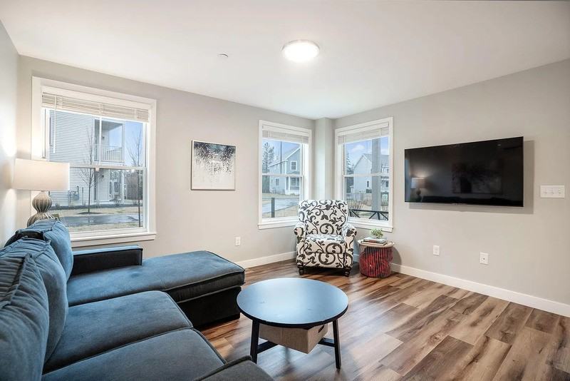 28 Pacer Way #103 - Photo 3 of 13