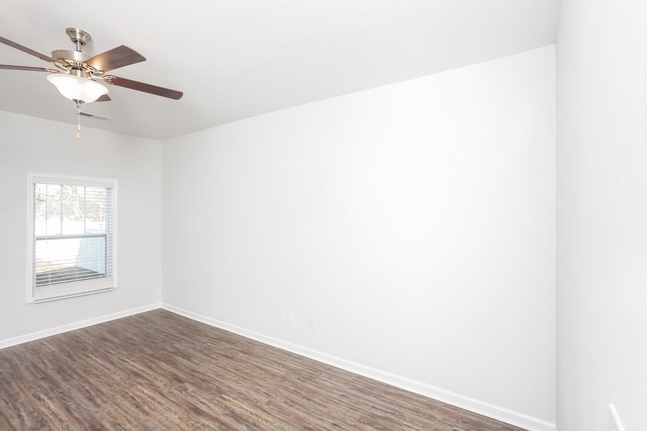 21 Paces Run - Photo 2 of 16