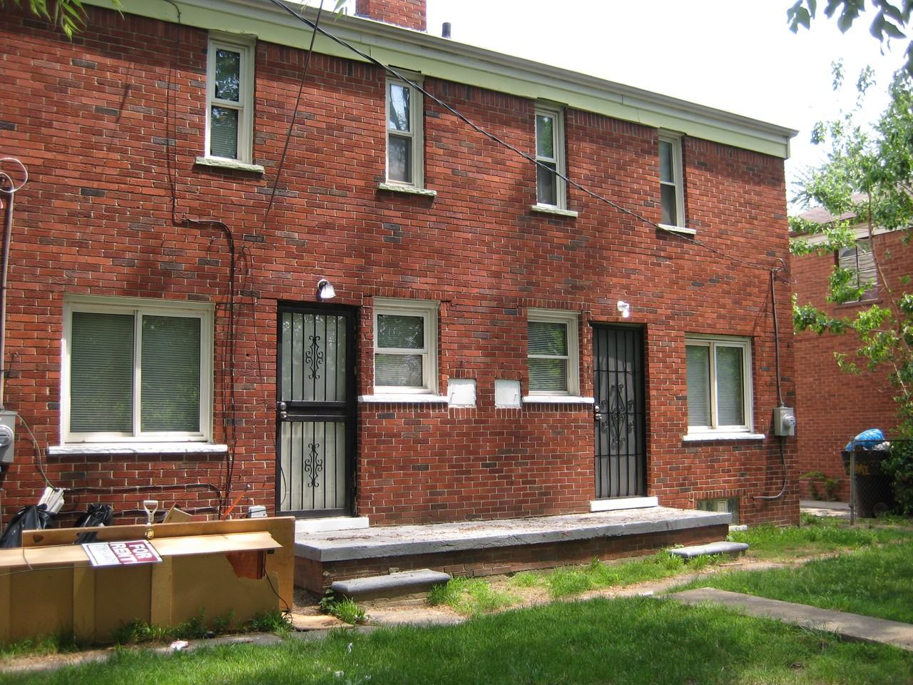 8603 Wyoming St - Photo 2 of 11