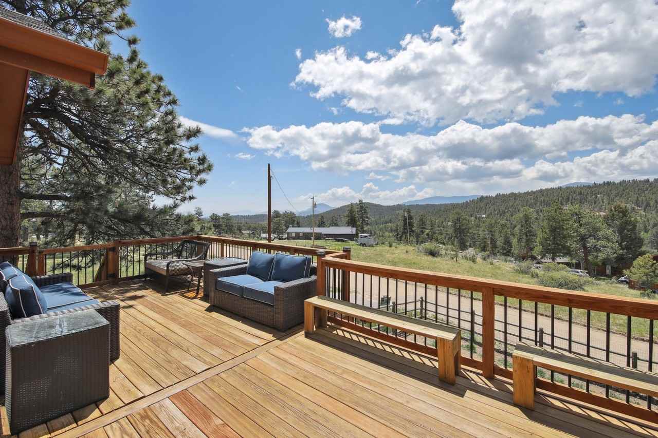 577 Conifer Dr - Photo 6 of 44