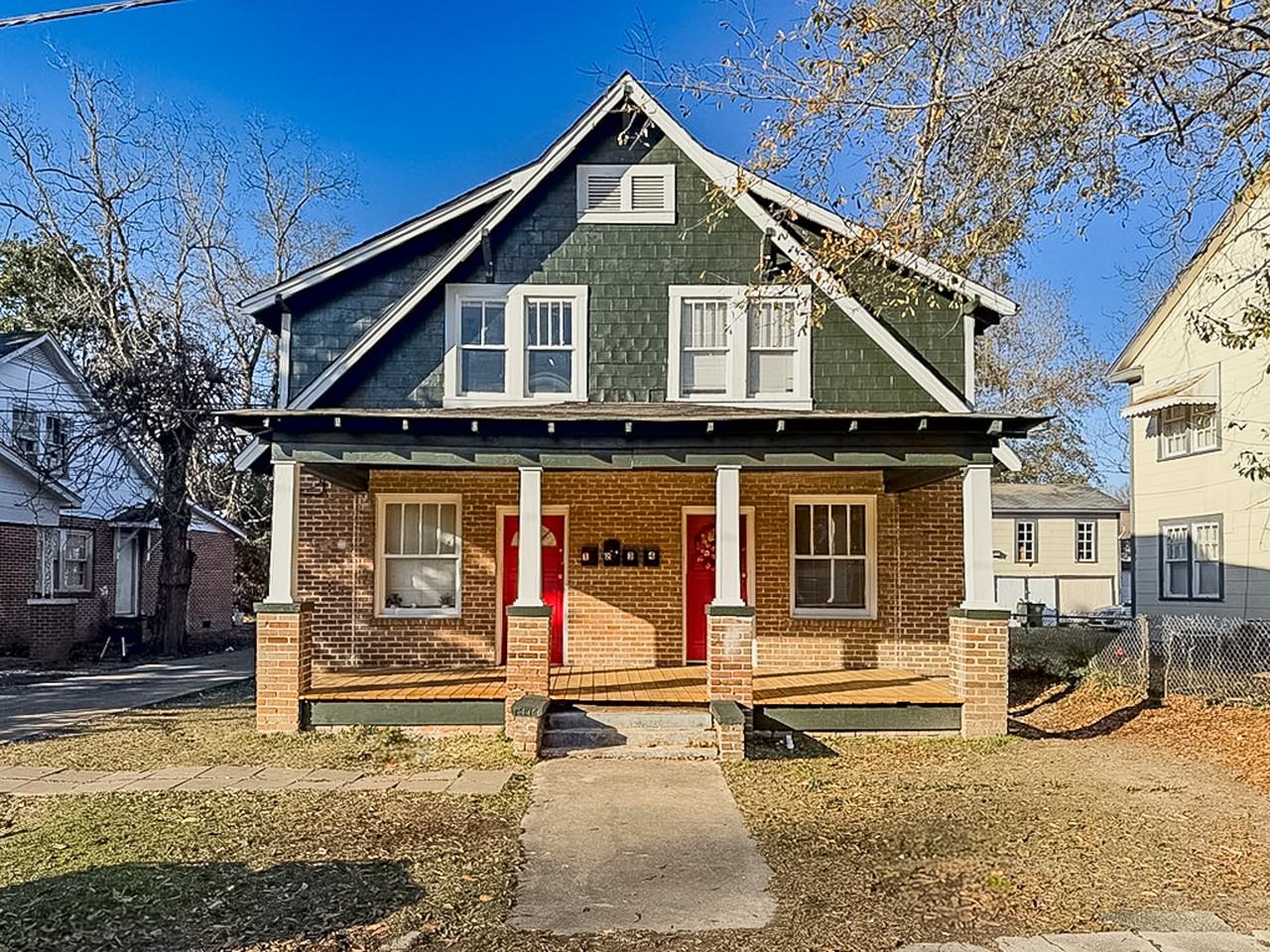 111 Mable St - Photo 2 of 5