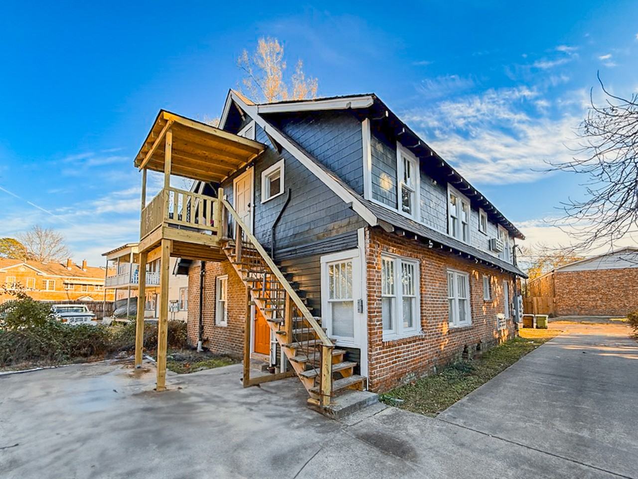 111 Mable St - Photo 3 of 5