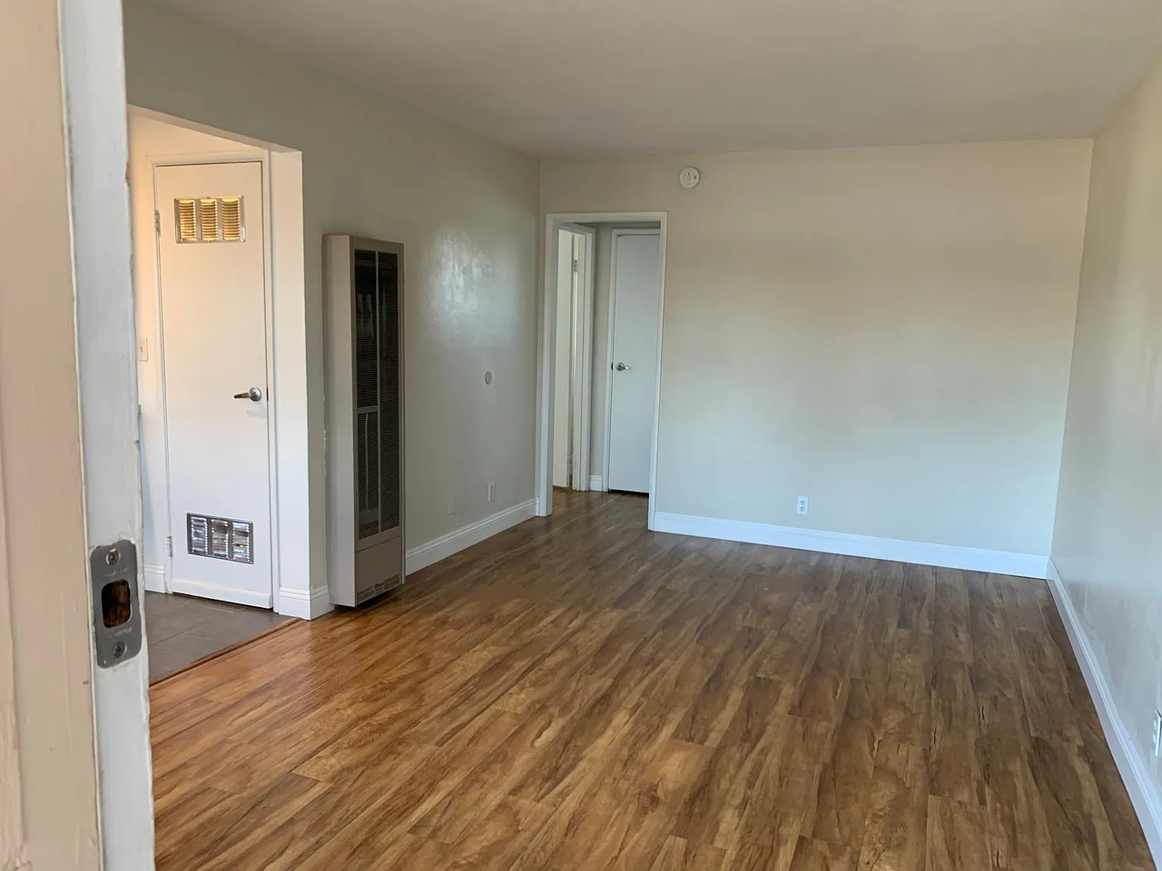 450 N Winchester Blvd - Photo 2 of 12