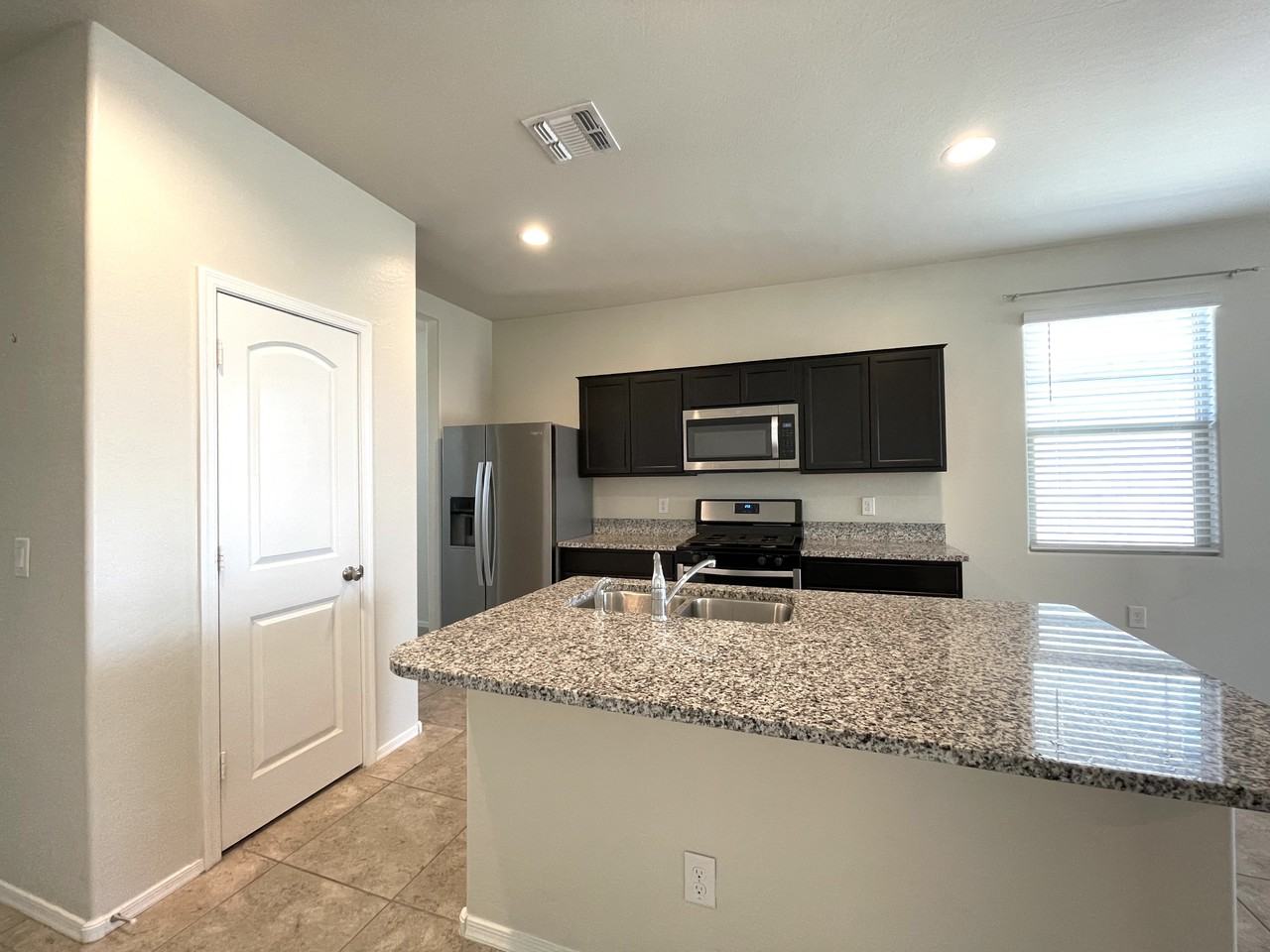 30703 W Indianola Ave #NA - Photo 7 of 29