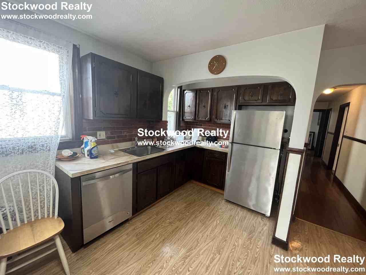 32 Howell St #2 - Photo 3 of 38