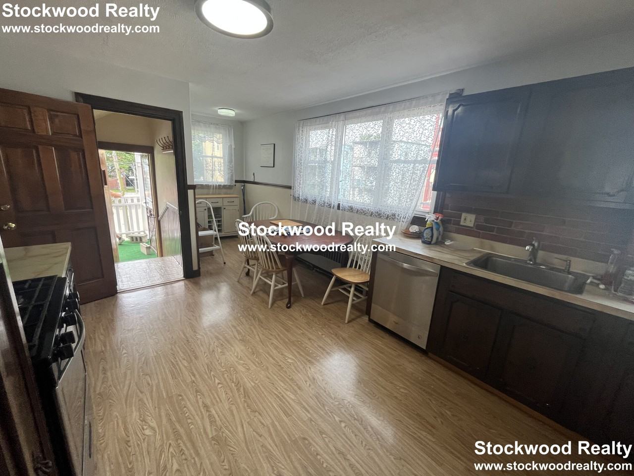 32 Howell St #2 - Photo 7 of 38