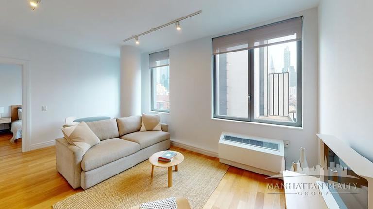 W 54th St #1103 - Photo 2 of 9