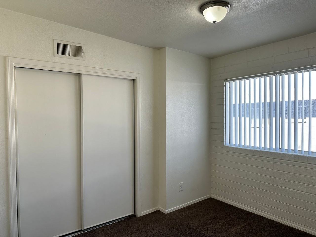 Alver811-835 - Photo 3 of 8