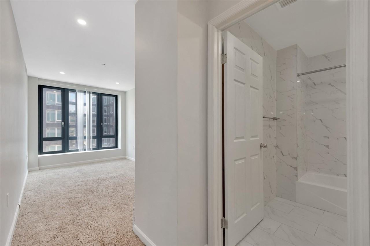 14836 89th Ave #6A - Photo 7 of 24