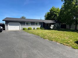 featured image of 285 W Vicki Ave