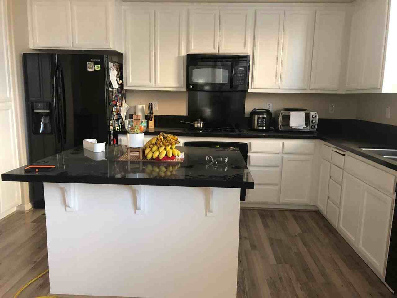 2709 Waldorf Ln - Photo 2 of 15