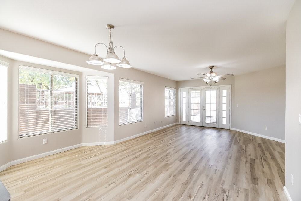 11242 E Camino St - Photo 4 of 17