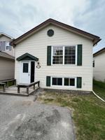 featured image of 1241 Huntington Cir